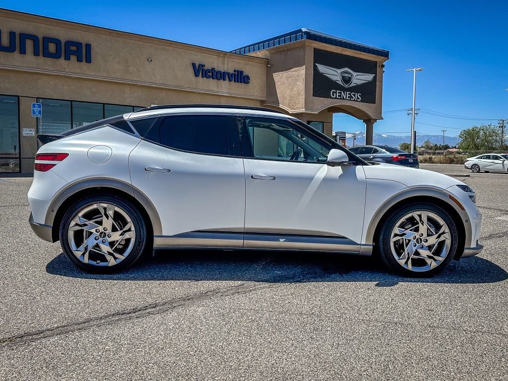 Used 2023 Genesis GV60 Performance image 7