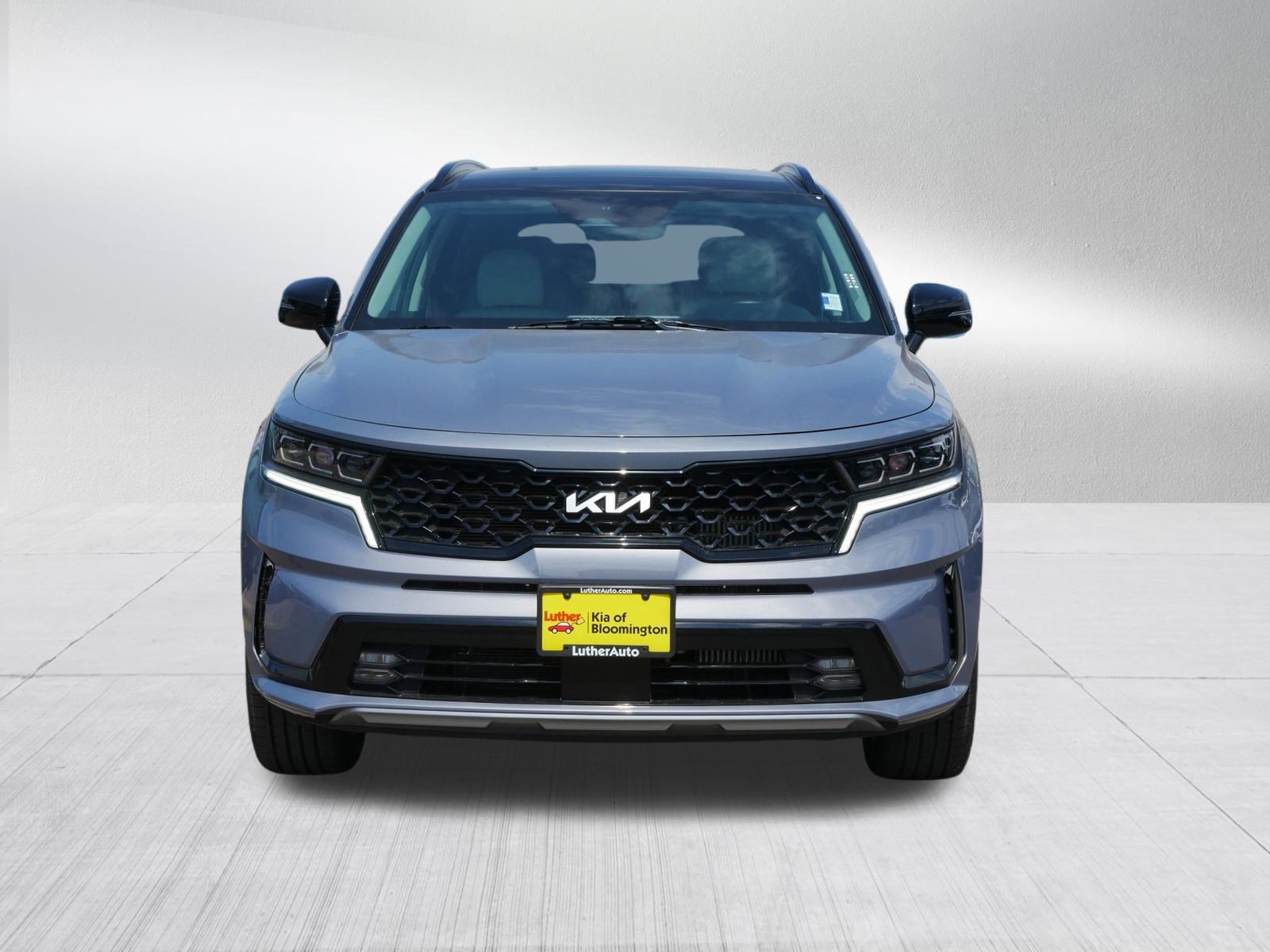 Certified 2023 Kia Sorento SX AWD/4WD image 2