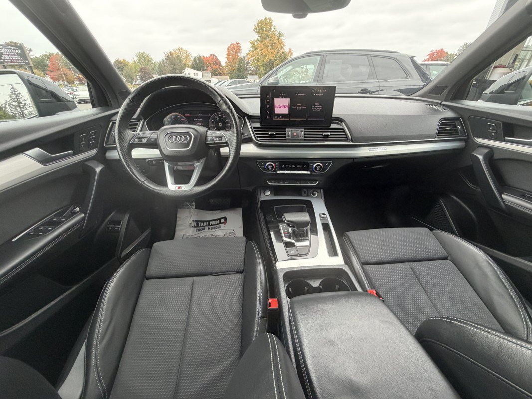 Used 2024 Audi Q5 e Premium Plus w/ Premium Plus Package AWD/4WD image 33