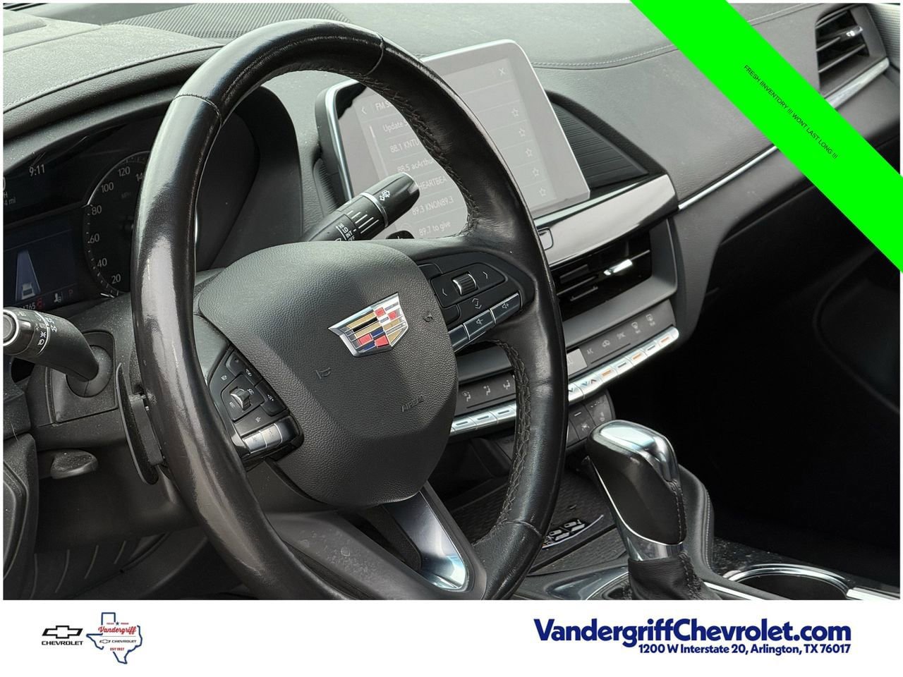 Used 2023 Cadillac CT4 Luxury w/ Sun And Sound Package RWD image 9