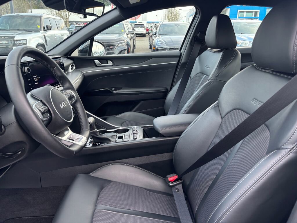 Used 2023 Kia K5 GT-Line w/ GT-Line Premium Package image 14