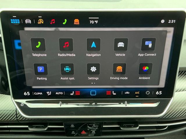 Certified 2025 Volkswagen Golf R Black Edition image 24