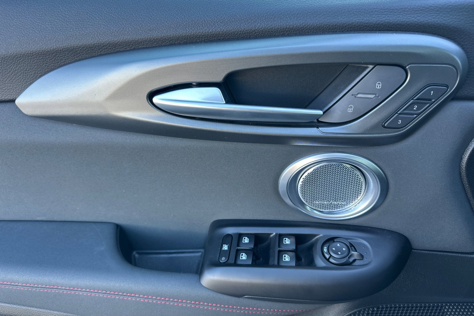 Used 2024 Dodge Hornet R/T Plus image 11