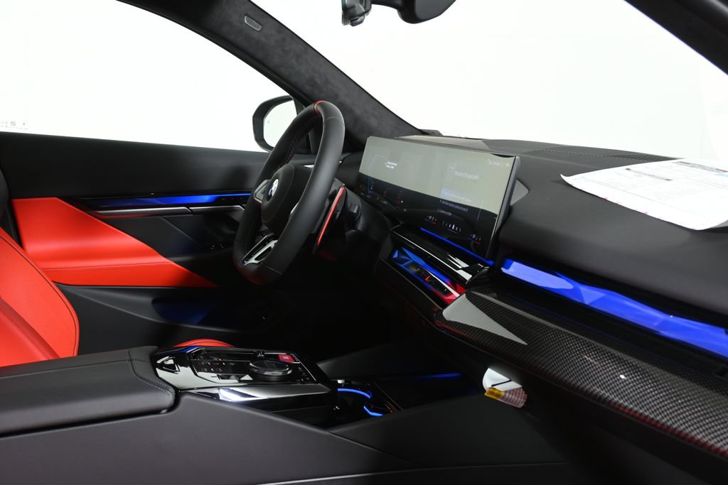 New 2027 BMW M5 Touring AWD/4WD image 31