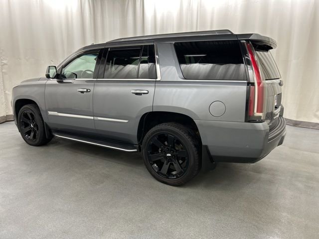 Used 2020 Cadillac Escalade Premium Luxury image 3