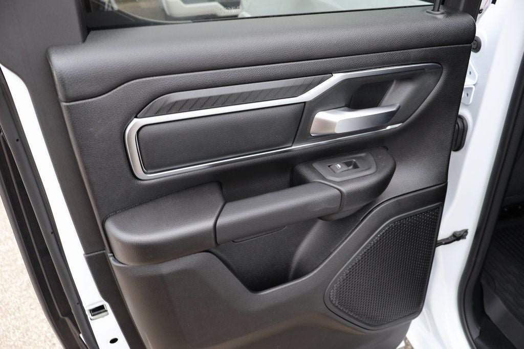 Used 2025 RAM 1500 Big Horn AWD/4WD image 13