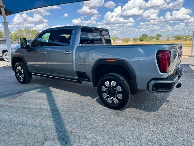 Used 2026 GMC Sierra 2500 Denali AWD/4WD image 8