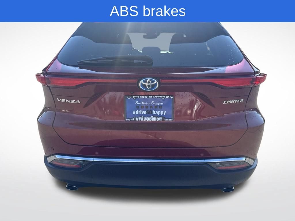 Used 2023 Toyota Venza Limited AWD/4WD image 6