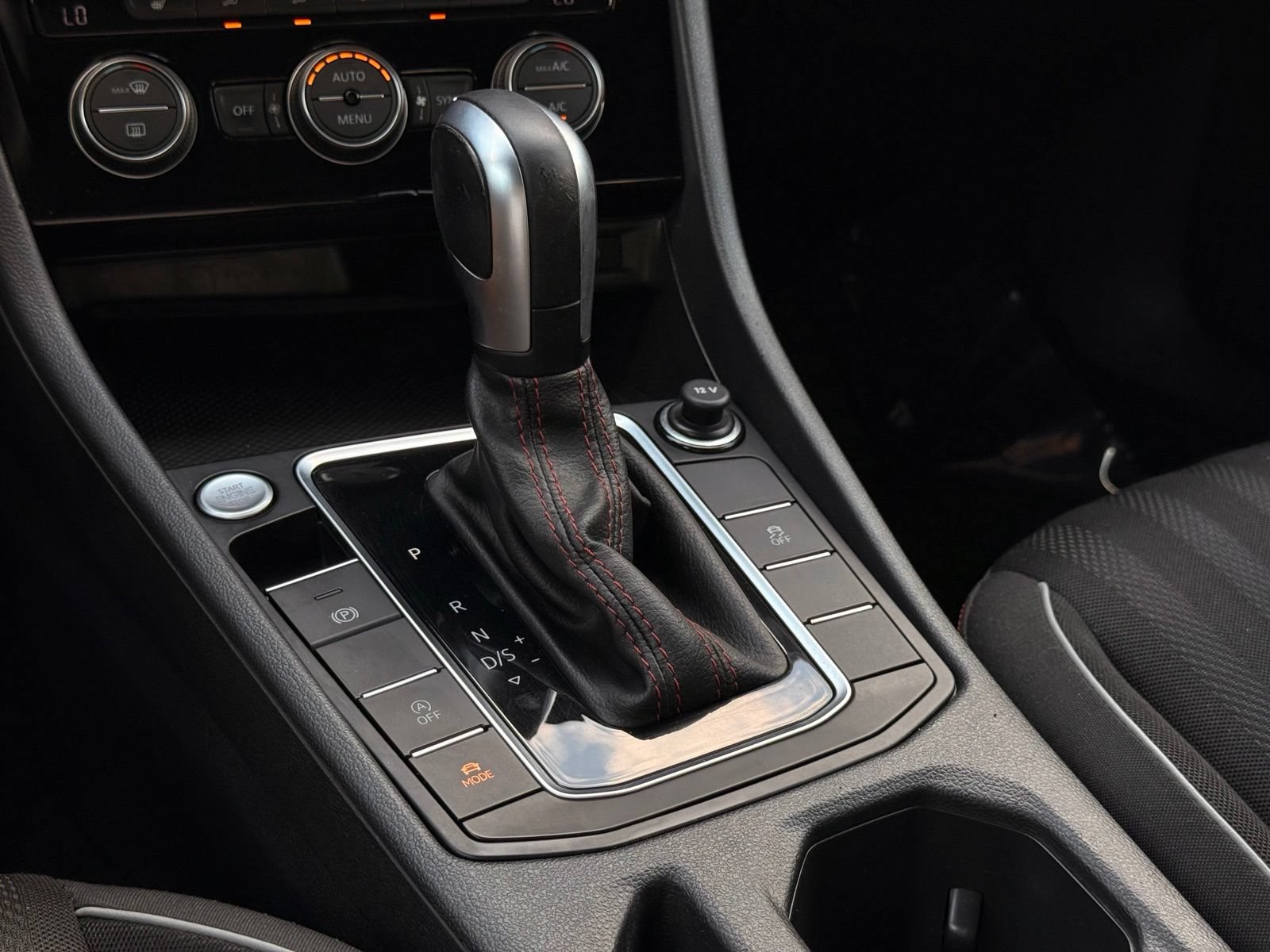 Used 2021 Volkswagen Jetta GLI FWD image 47