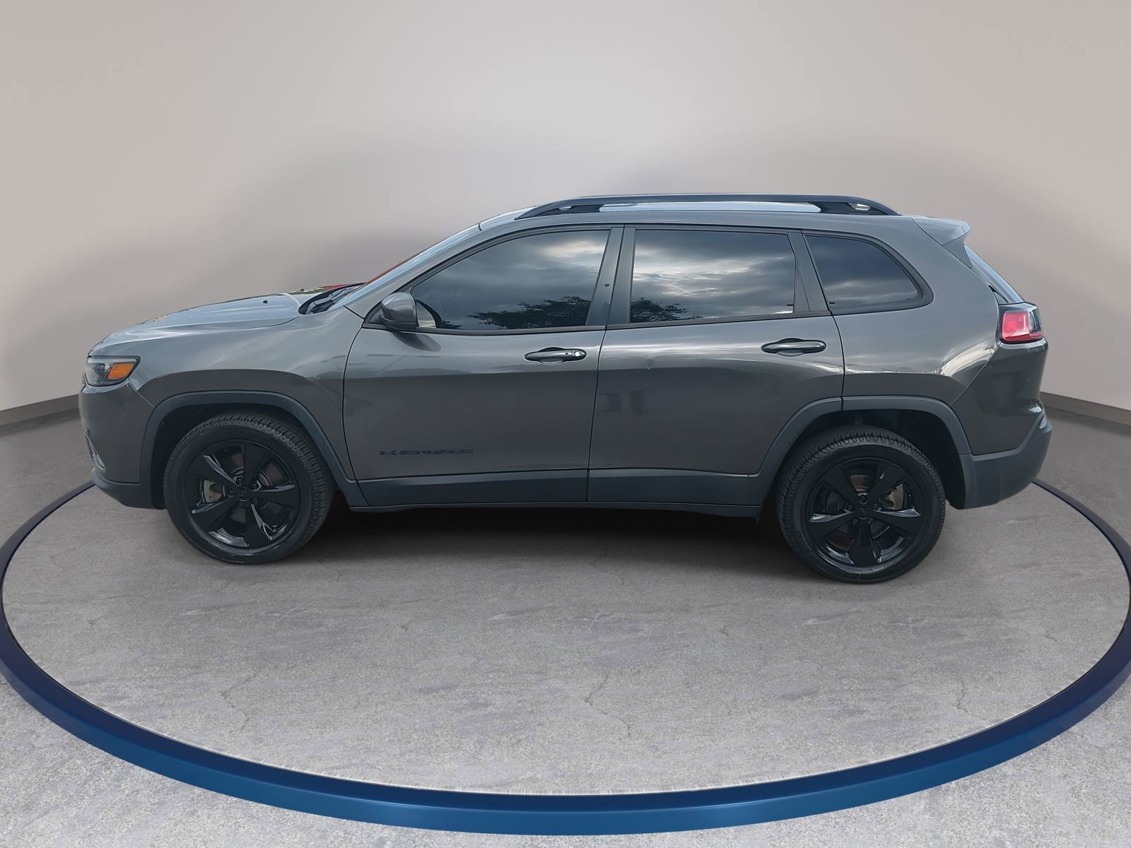 Used 2020 Jeep Cherokee Latitude Plus image 8