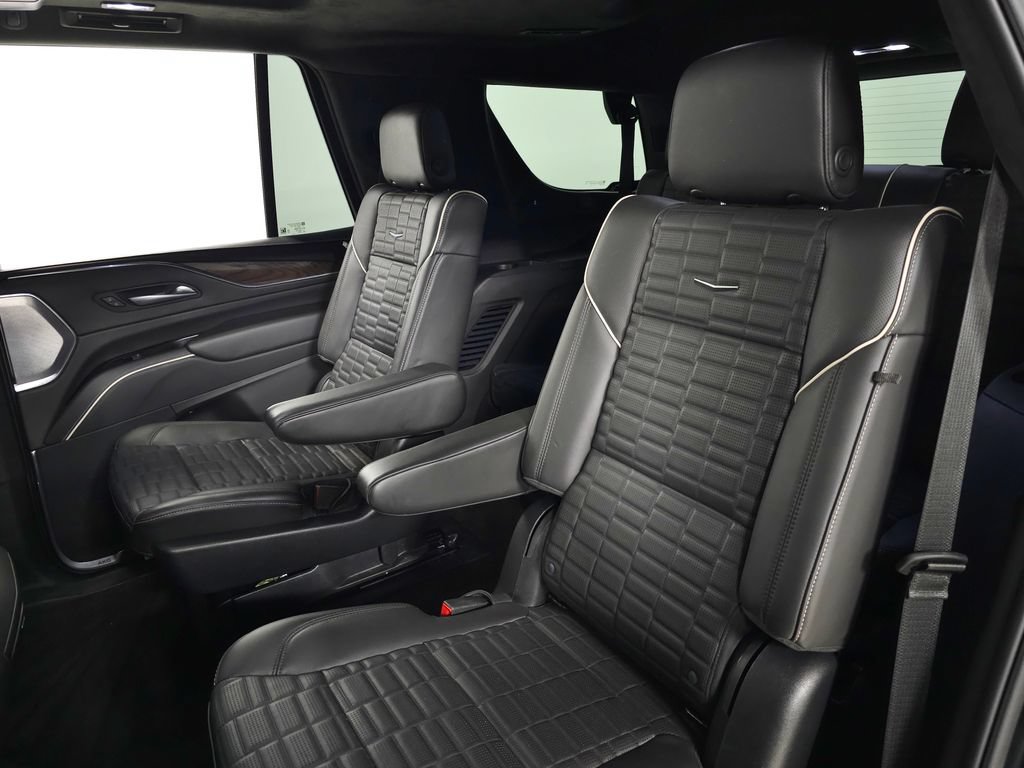 Certified 2023 Cadillac Escalade Sport Platinum w/ LPO, ONYX Package AWD/4WD image 48
