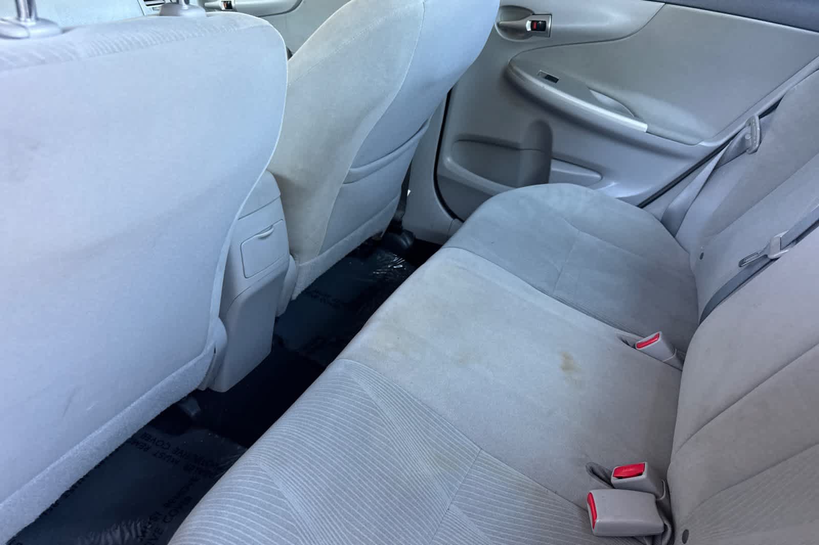 Used 2012 Toyota Corolla LE w/ Premium Pkg FWD image 4