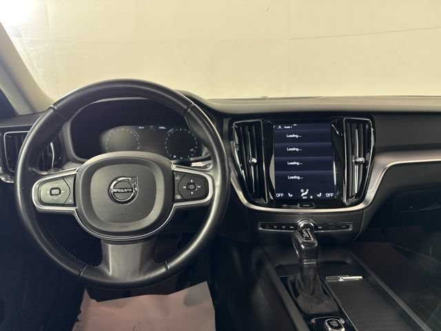 Used 2019 Volvo S60 T6 Momentum w/ Multimedia Package AWD/4WD image 27