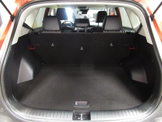 Used 2024 Kia Seltos X-Line AWD/4WD image 11