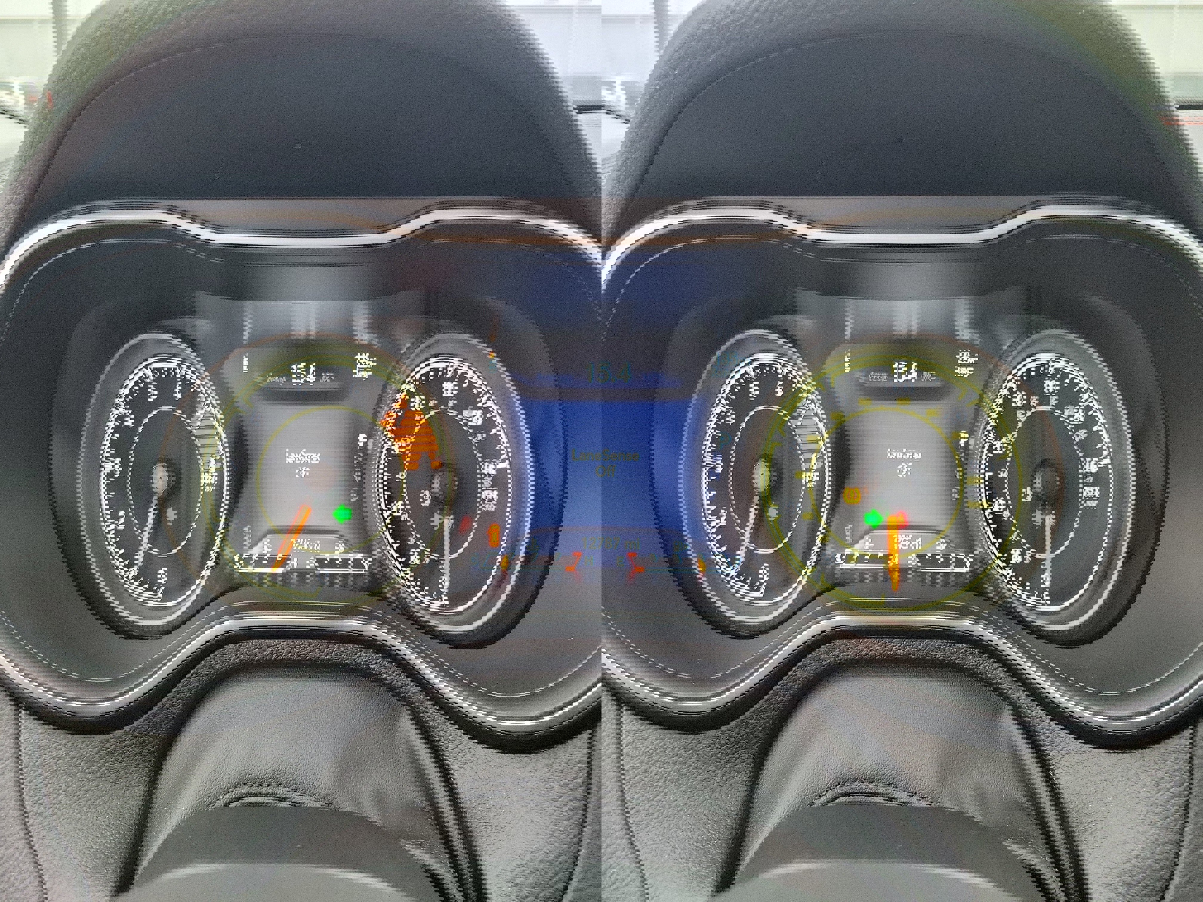 Used 2022 Jeep Cherokee Trailhawk w/ Sun, Sound & Nav Group image 24