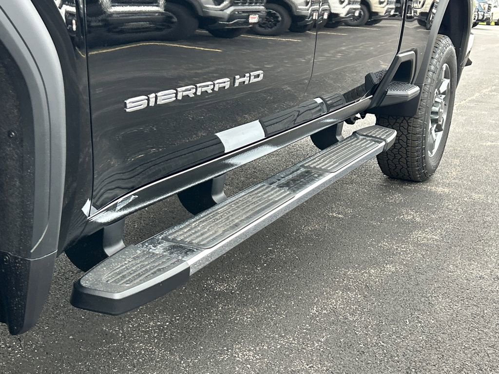 New 2026 GMC Sierra 2500 SLT w/ SLT Premium Package AWD/4WD image 13