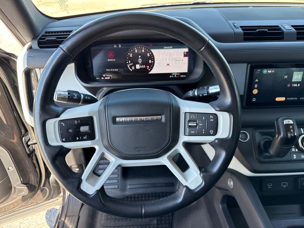 Used 2020 Land Rover Defender 110 HSE image 14