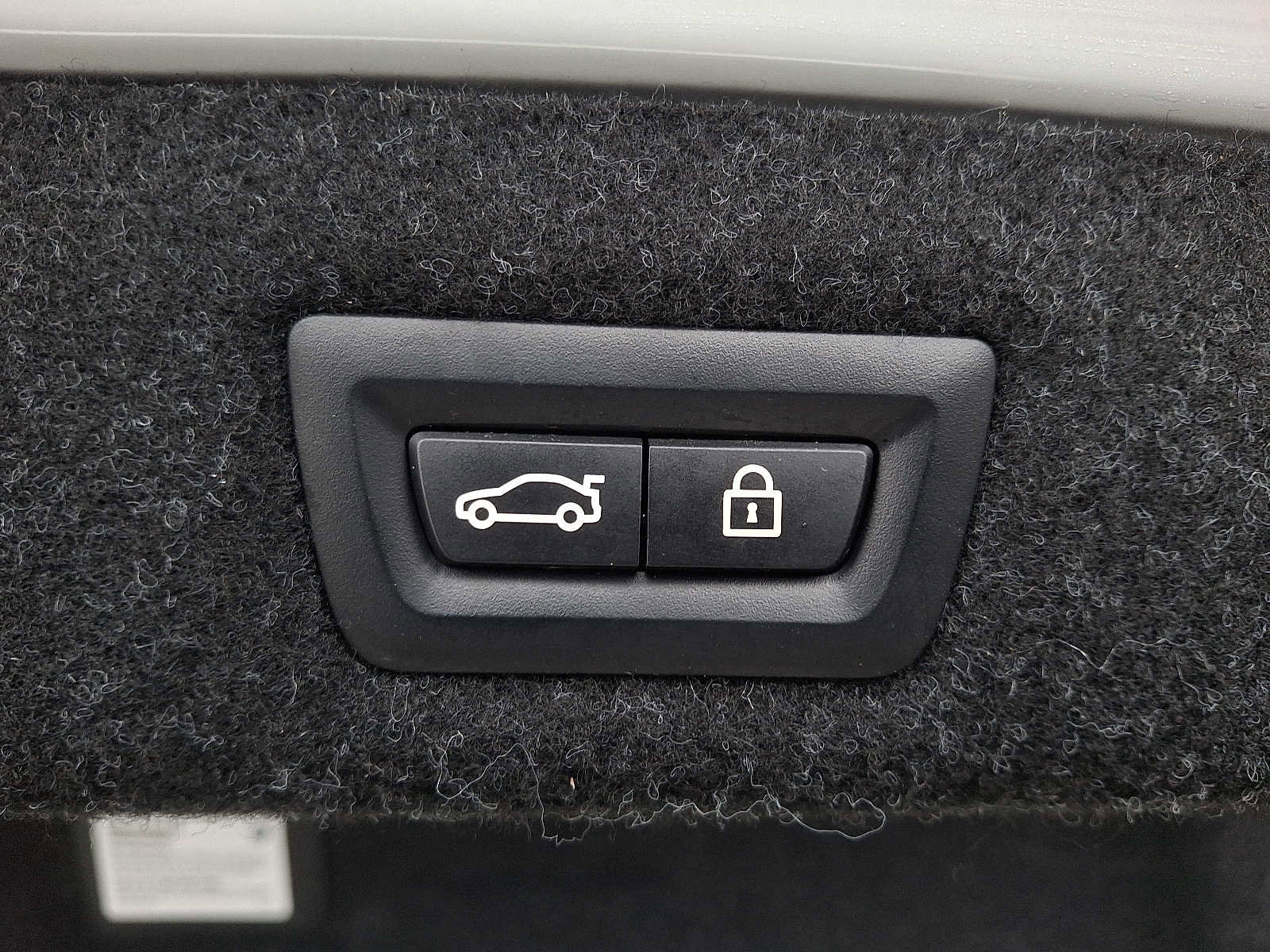 Used 2023 BMW 530i xDrive w/ M Sport Package image 29