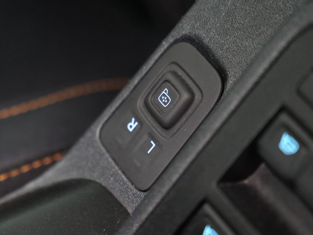 Used 2022 Ford Bronco Badlands image 31