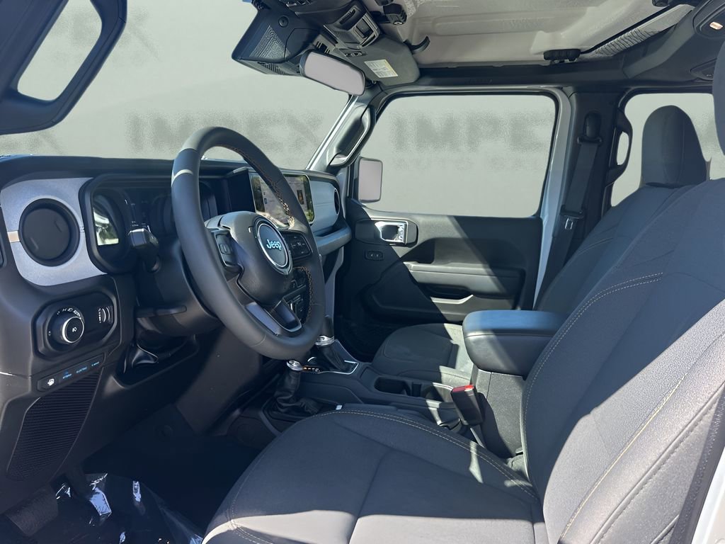 Used 2024 Jeep Wrangler Unlimited w/ Convenience Group image 9