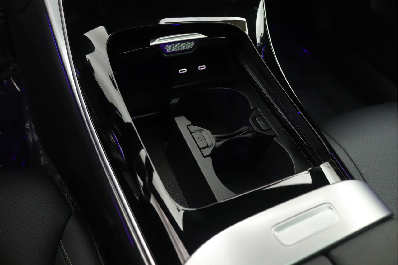 New 2026 Mercedes-Benz CLE 450 4MATIC Coupe image 6