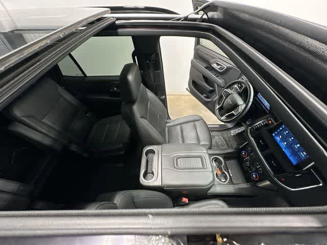 Used 2022 Chevrolet Tahoe Z71 w/ Z71 Off-Road Package AWD/4WD image 6