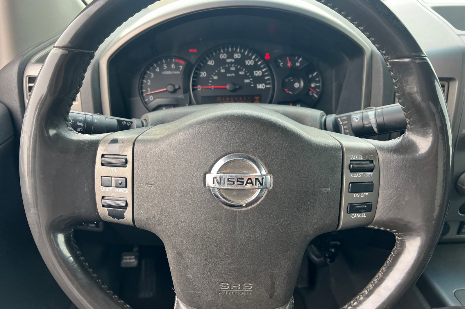 Used 2006 Nissan Titan SE image 17