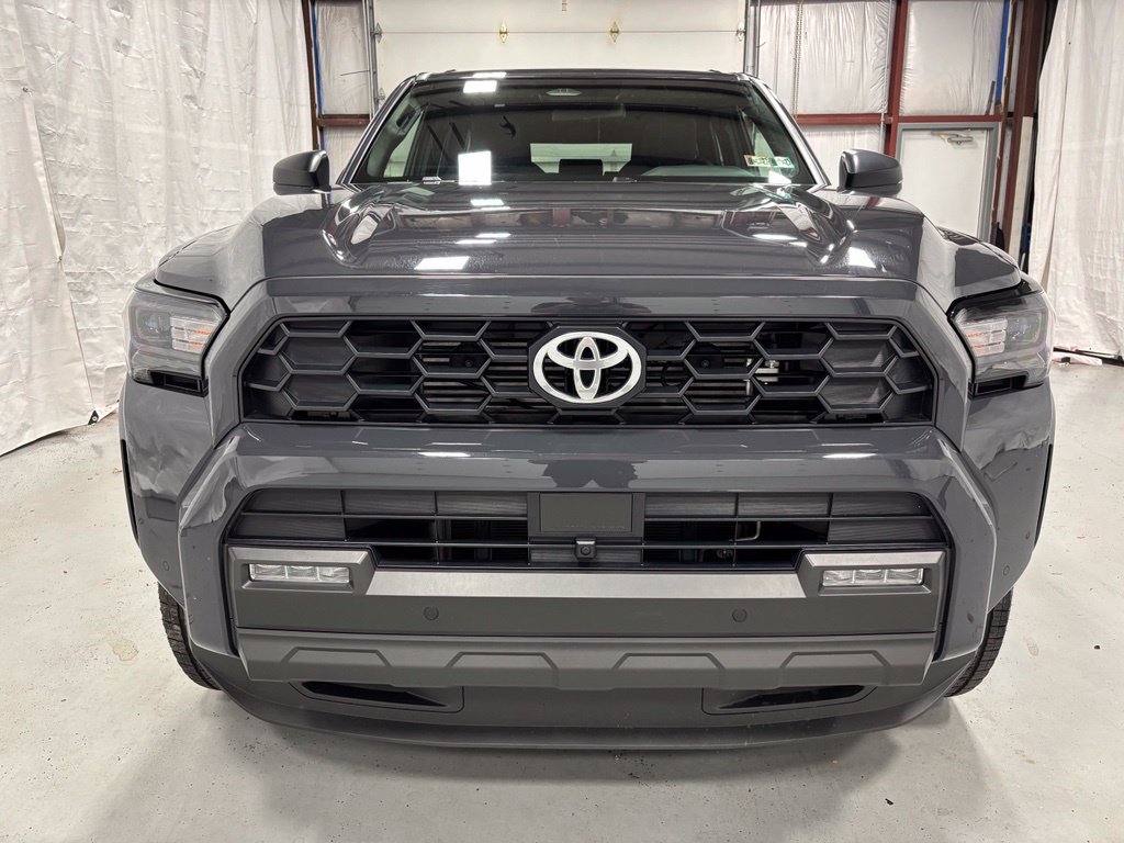Used 2026 Toyota 4Runner TRD Off-Road AWD/4WD image 2