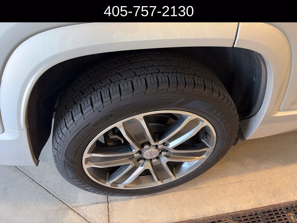 Used 2019 GMC Acadia Denali FWD image 12