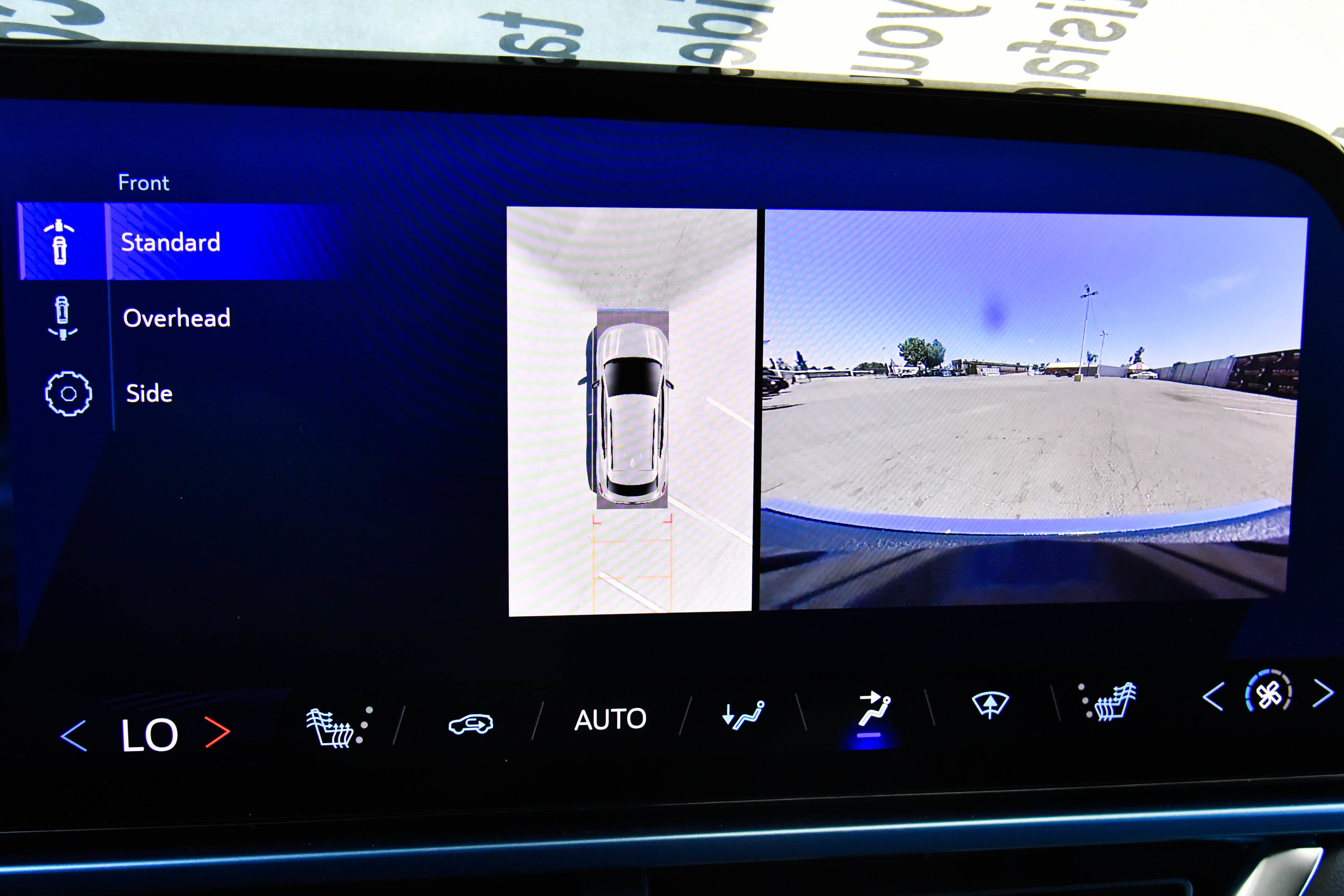 Used 2025 Chevrolet Equinox EV LT FWD image 23