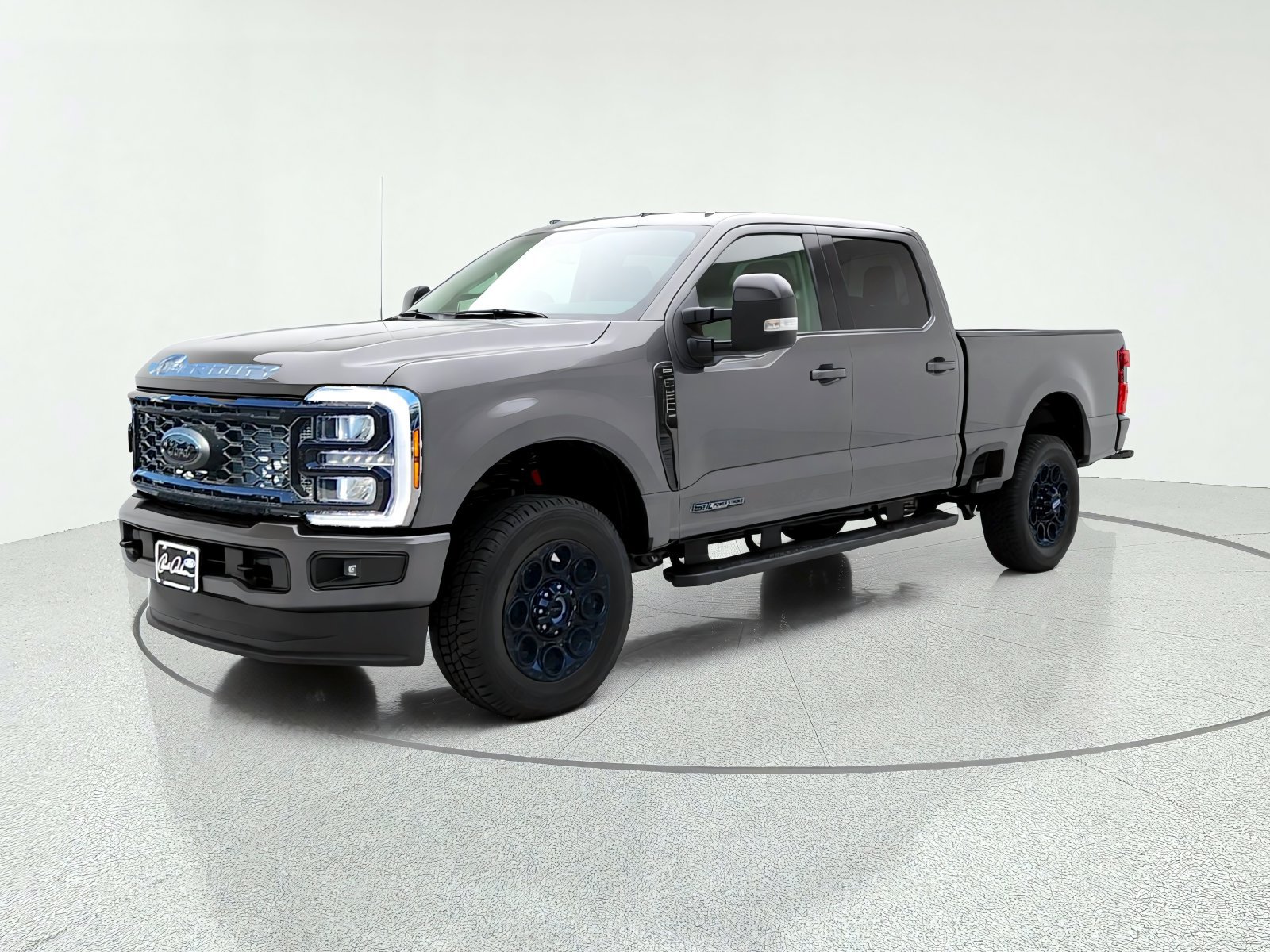 New 2026 Ford F350 XLT w/ XLT Premium Package AWD/4WD image 2