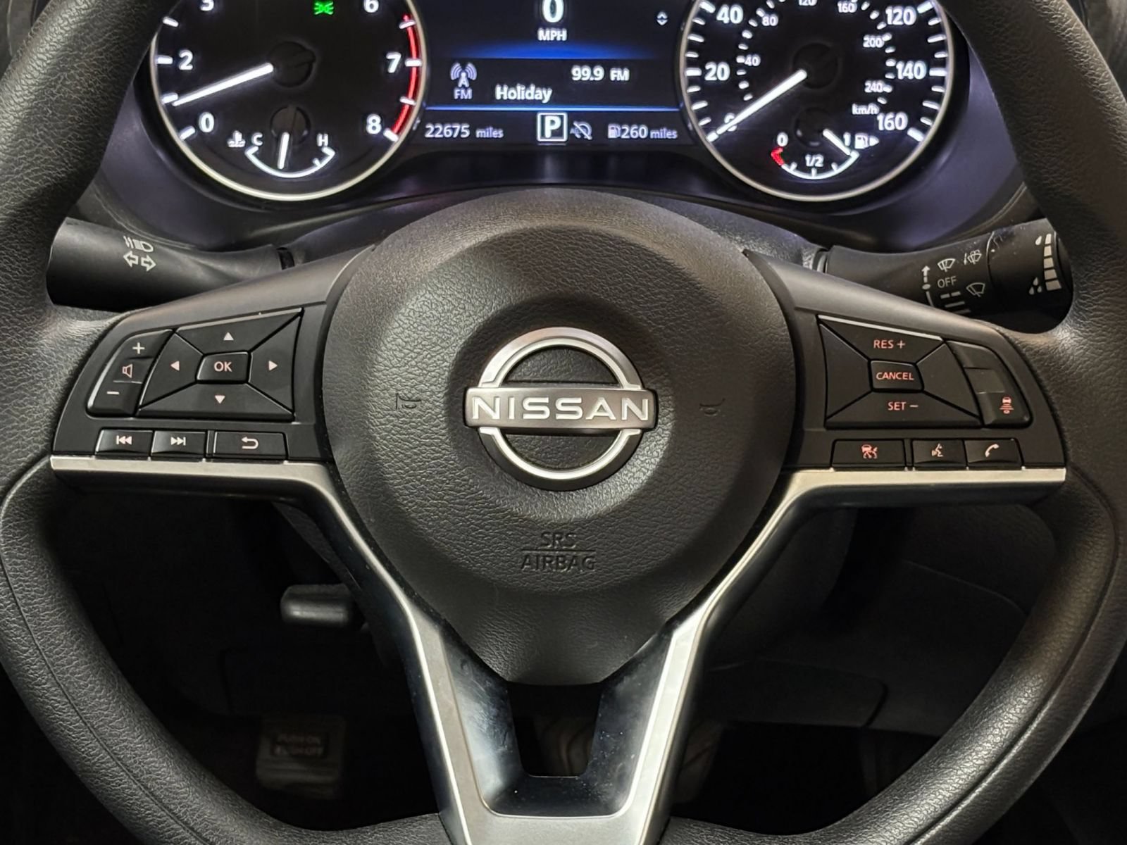 Used 2025 Nissan Sentra SV FWD image 25