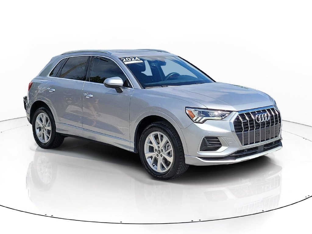 Certified 2024 Audi Q3 2.0T Premium w/ Convenience Package AWD/4WD image 1