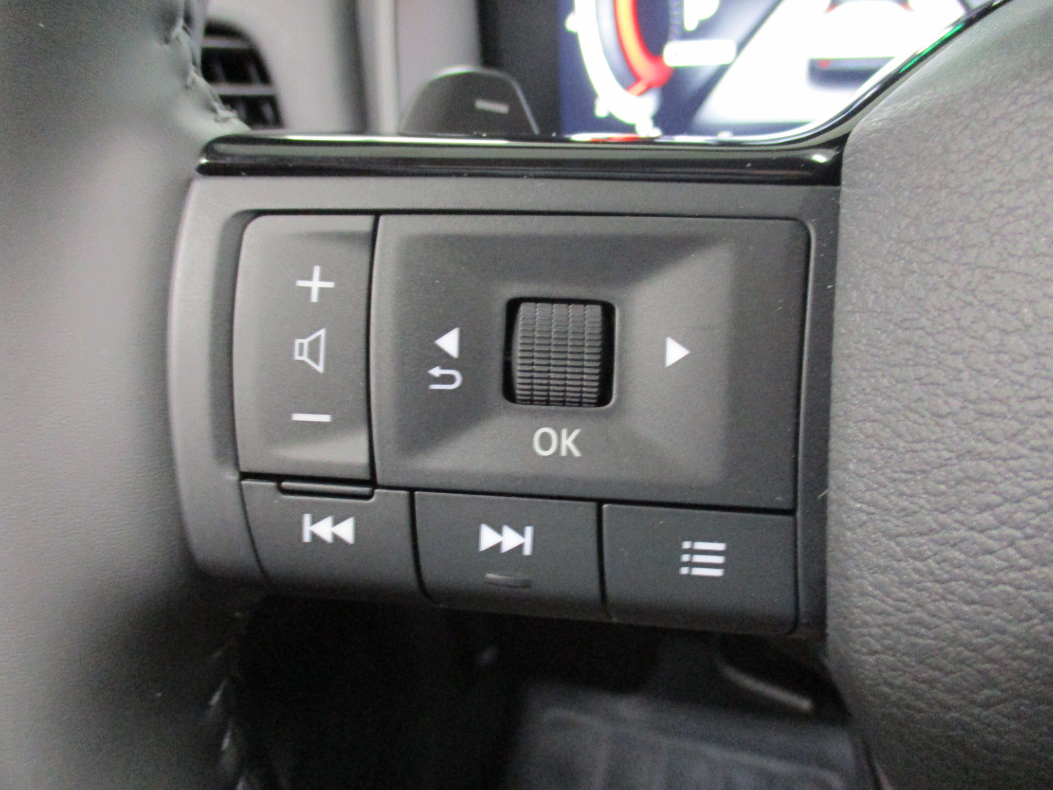New 2026 Nissan Rogue Platinum w/ Platinum Premium Package image 21