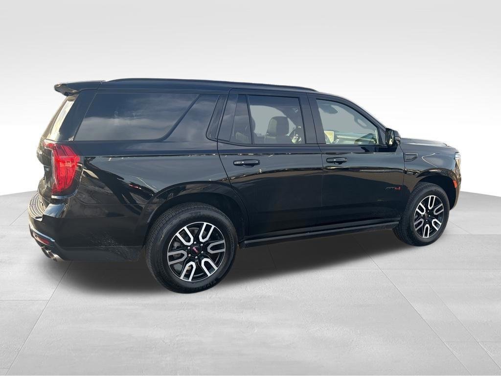 Used 2023 GMC Yukon AT4 w/ AT4 Premium Plus Package image 6
