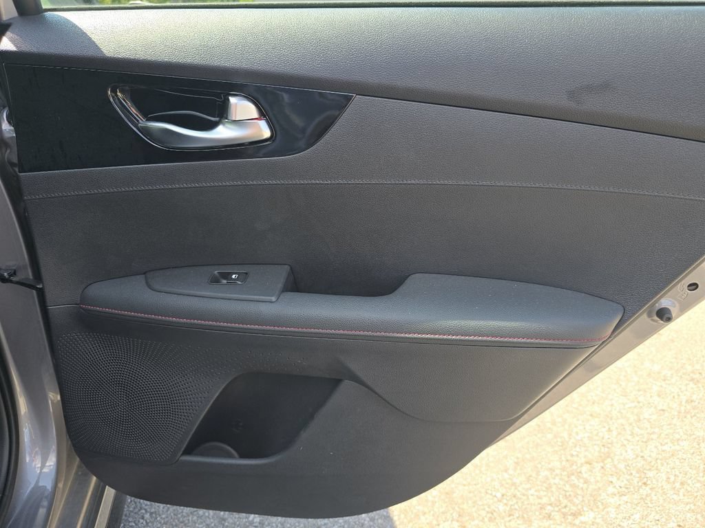 Used 2024 Kia Forte GT w/ GT2 Package FWD image 22