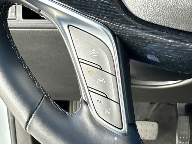 Used 2025 Cadillac XT5 Premium Luxury image 34