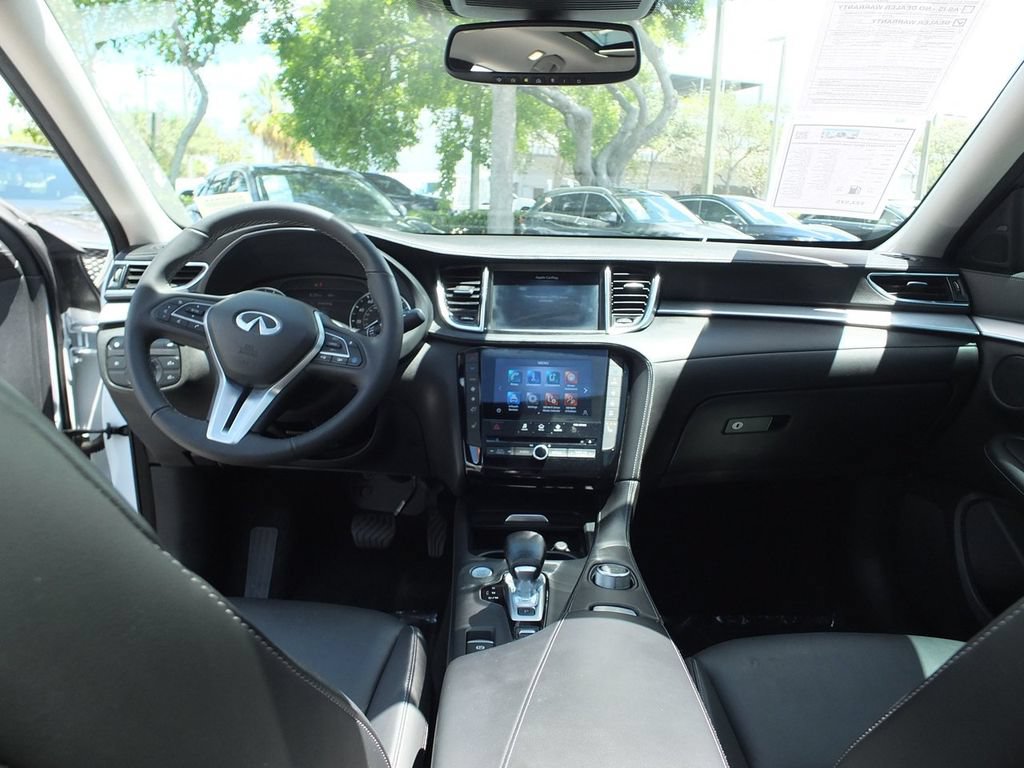 Used 2021 INFINITI QX50 Luxe FWD image 22