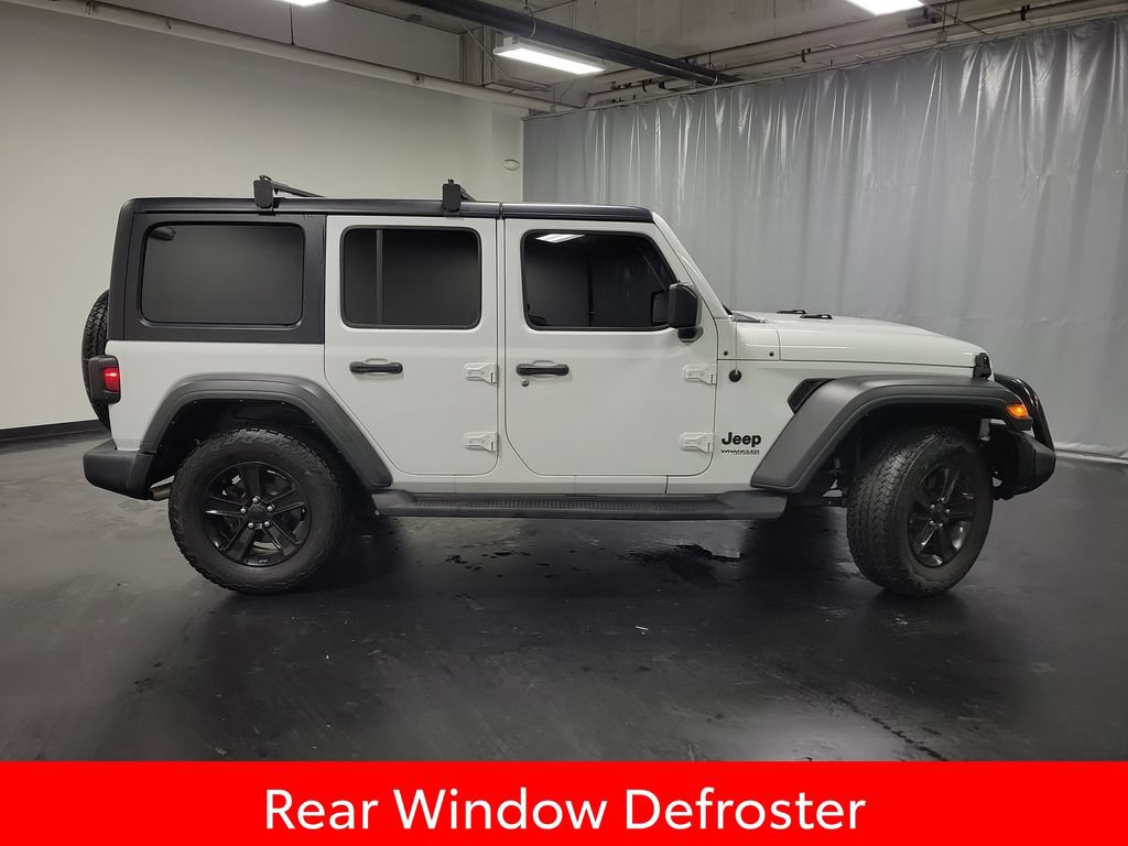 Used 2022 Jeep Wrangler Unlimited Sport AWD/4WD image 9
