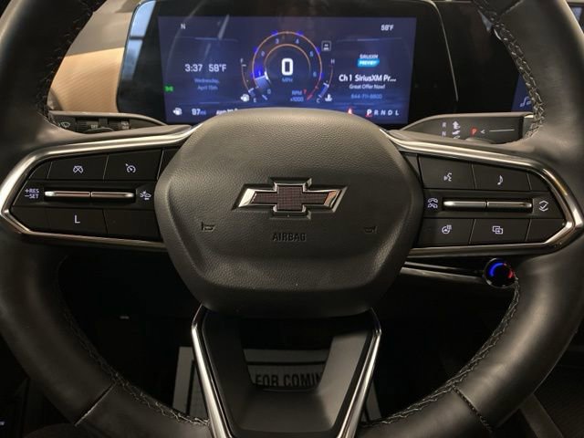 Used 2025 Chevrolet Equinox ACTIV w/ Safety and Technology Package image 14