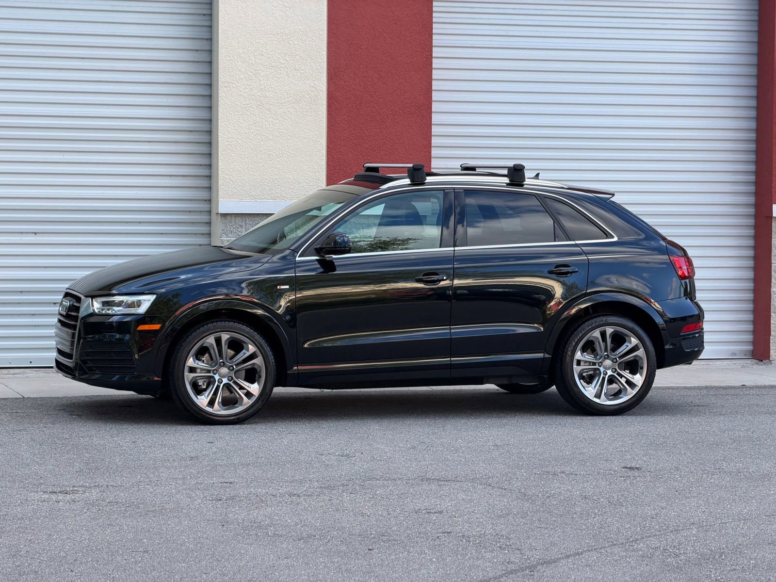 Used 2017 Audi Q3 2.0T Prestige w/ Prestige Package AWD/4WD image 14