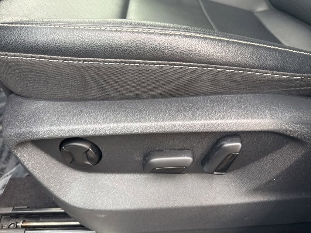 Used 2021 Volkswagen Atlas SE image 14