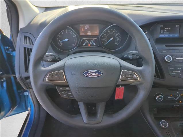 Used 2016 Ford Focus SE FWD image 13