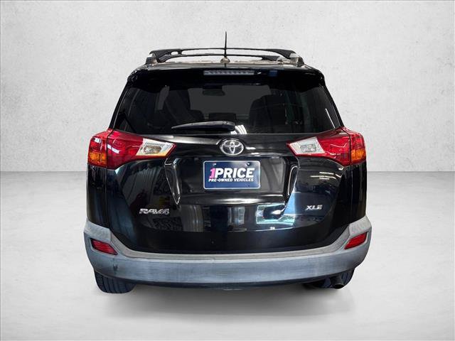 Used 2015 Toyota RAV4 XLE FWD image 4