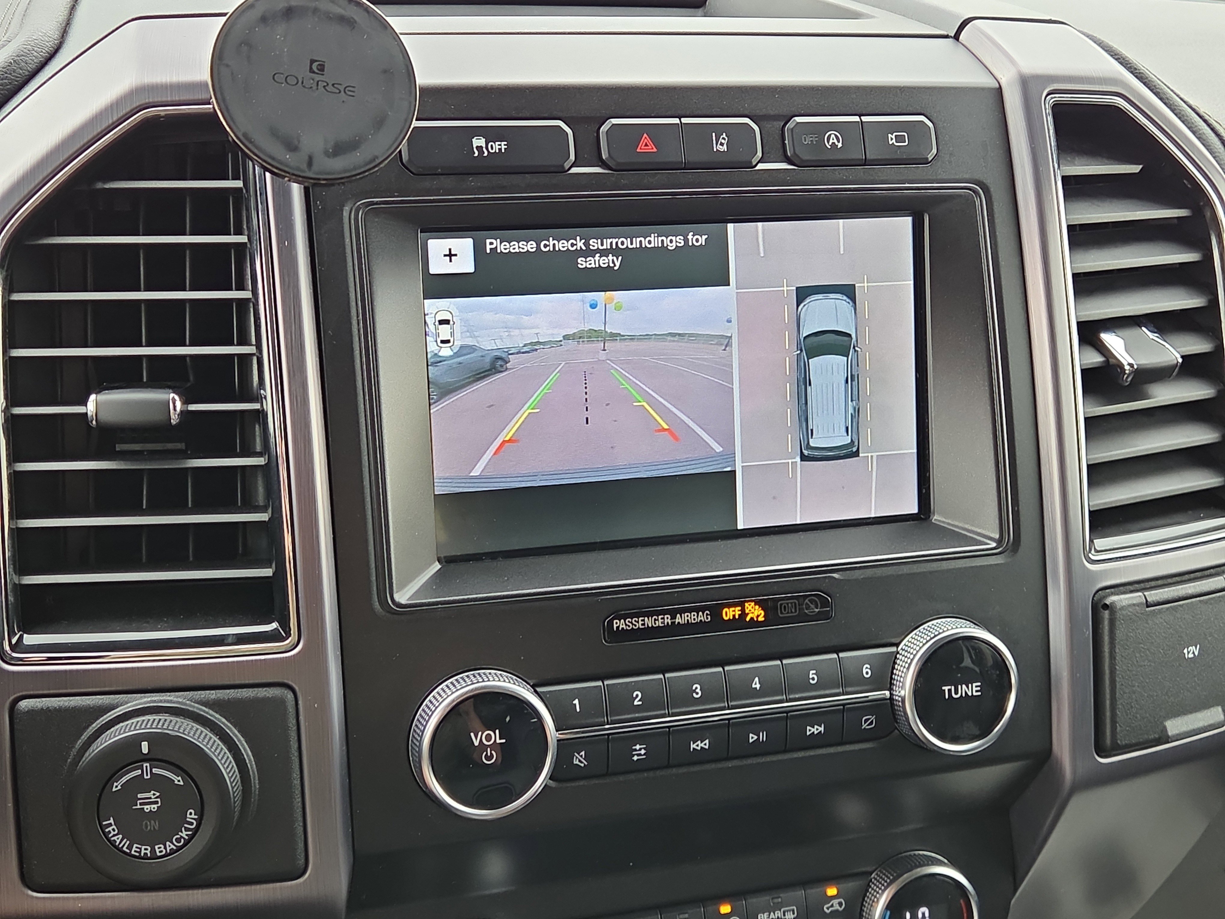 Used 2019 Ford Expedition Platinum RWD image 18