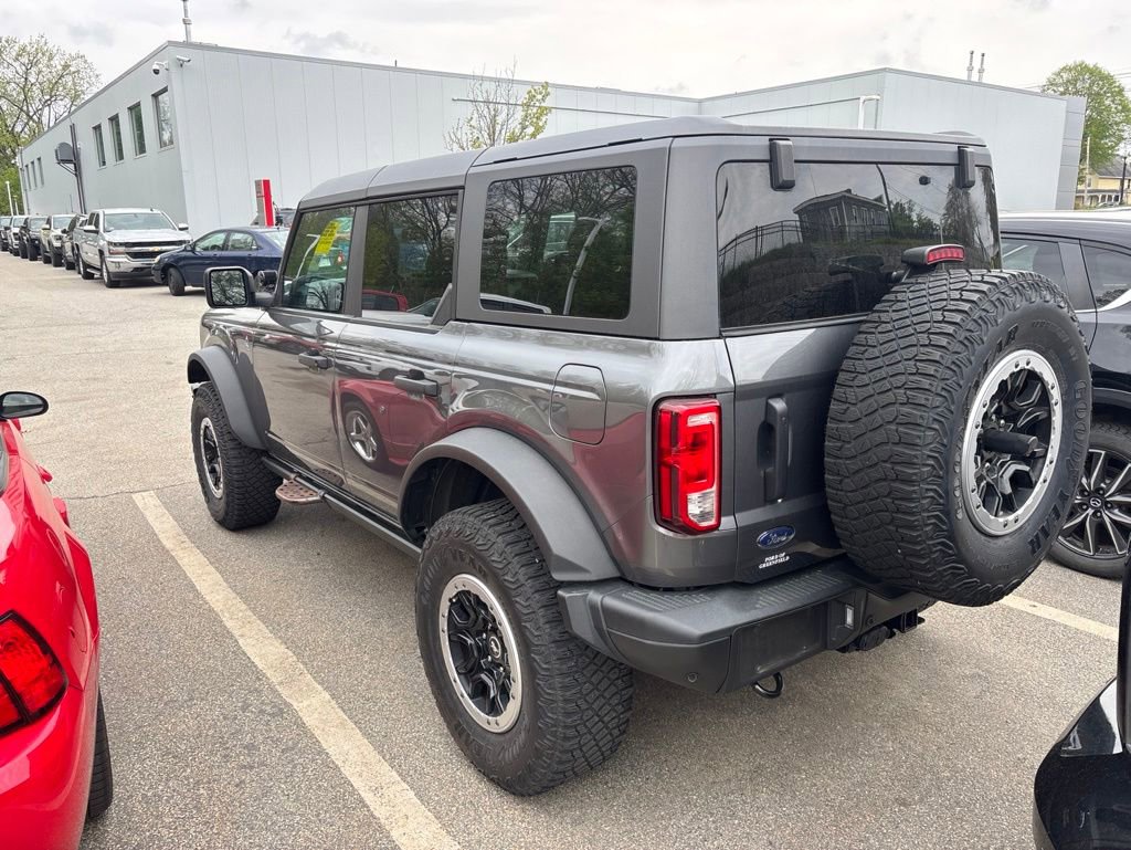 Used 2022 Ford Bronco Black Diamond w/ Sasquatch Package AWD/4WD image 6