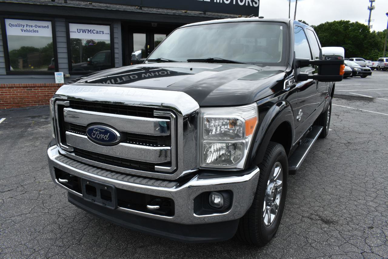 Used 2015 Ford F250 Lariat w/ Chrome Package AWD/4WD image 2