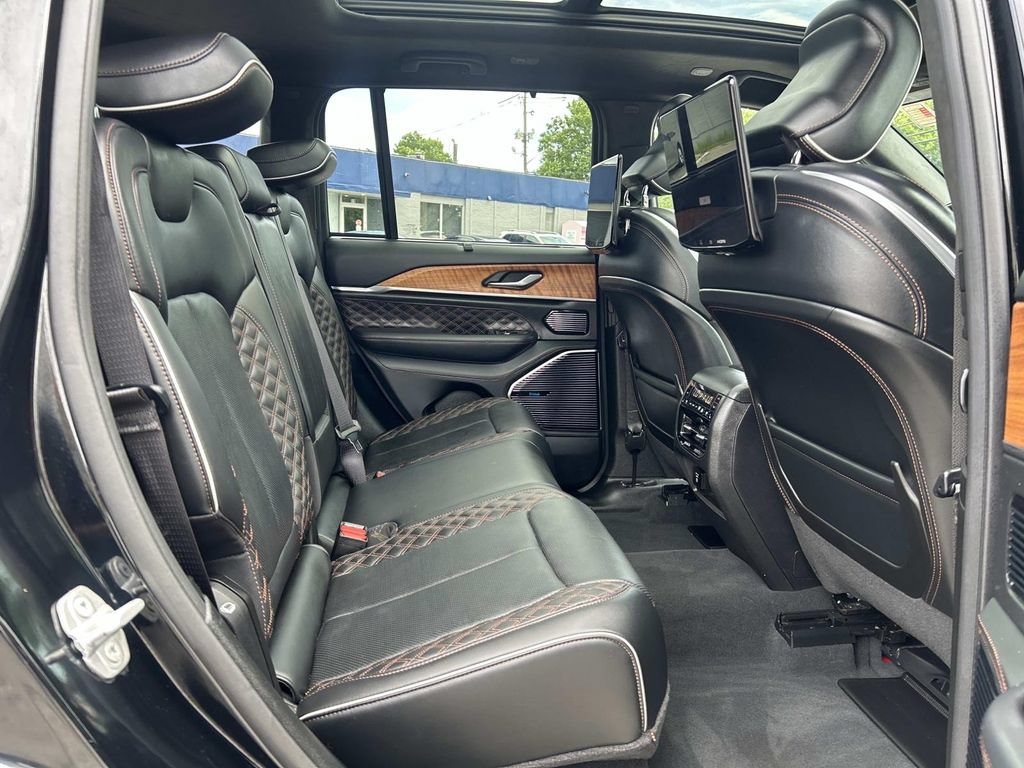 Certified 2023 Jeep Grand Cherokee Summit AWD/4WD image 21