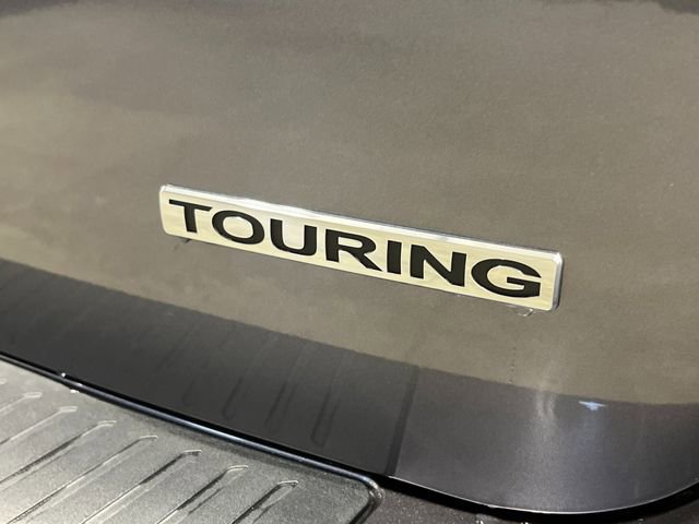 New 2026 Honda Odyssey Touring image 7