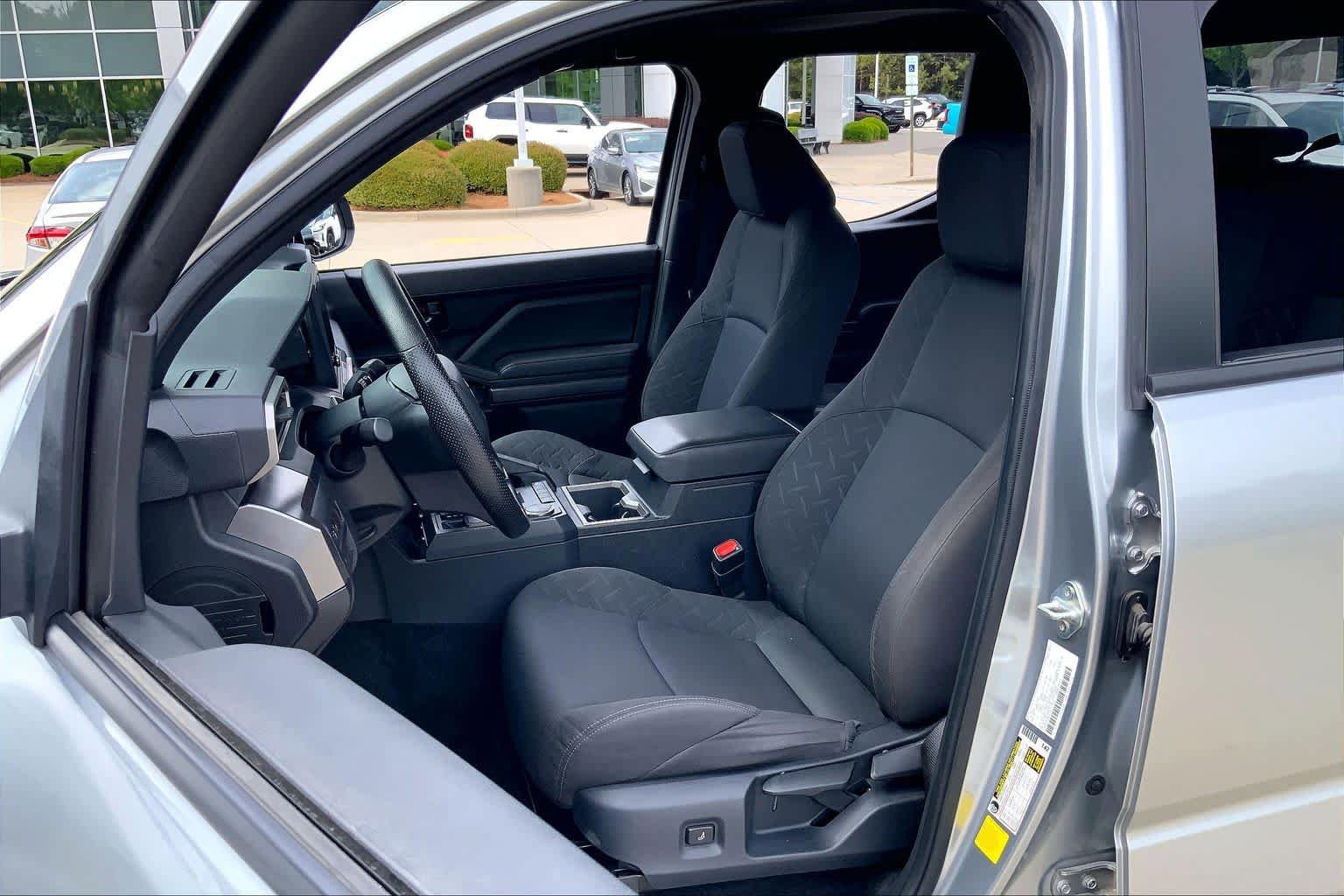 Used 2024 Toyota Tacoma SR5 RWD image 8